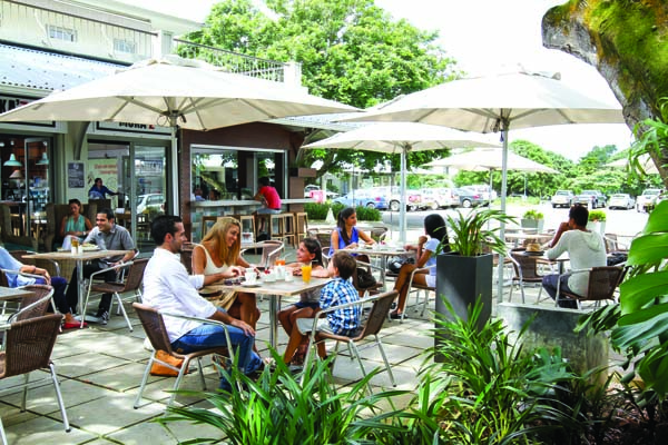 Les Allees d'Helvetia Commercial complex